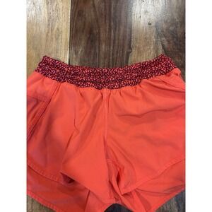 Lululemon Hotty Hot High Rise 3" Shorts orange - contrast waistband womens' sz 6